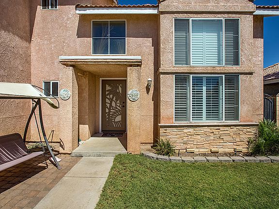 4th image of 5747 Barcelona Dr