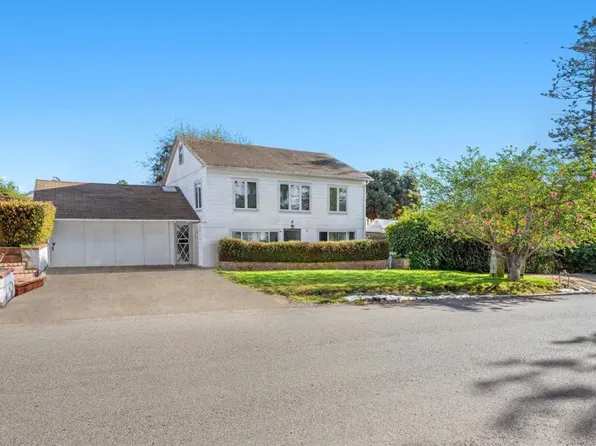841 Normandy Rd, Encinitas, CA 92024