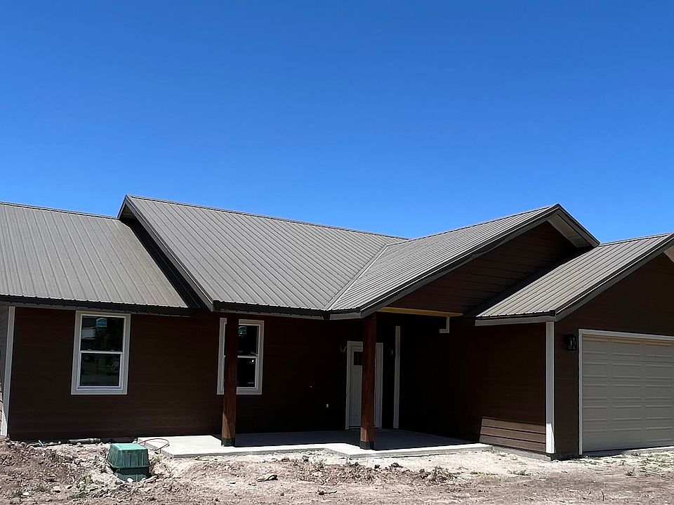 1st image of 260 E 4th Ave