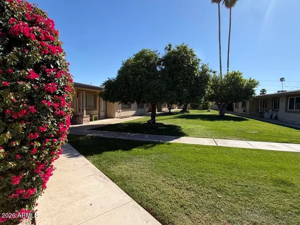 10619 W COGGINS Drive, Sun City, AZ 85351