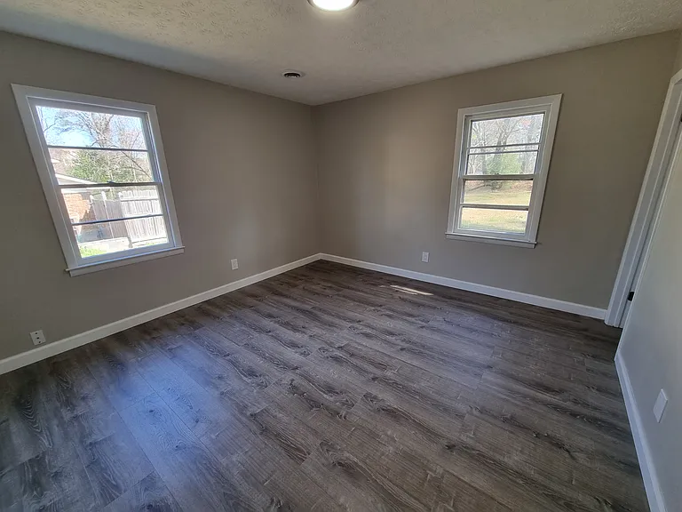 967 Sanchez Dr — Photo 11