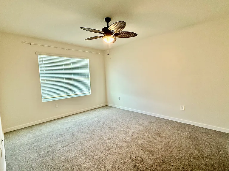 17205 Barnwood Pl — Photo 21