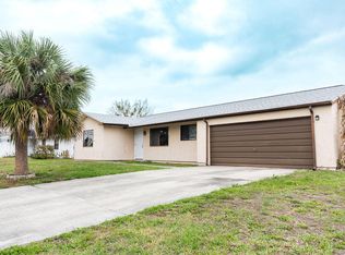 473 SW Whitmore Dr, Port Saint Lucie, FL 34984