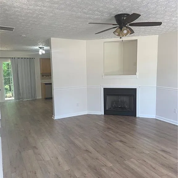 3127 Fields Dr — Photo 4