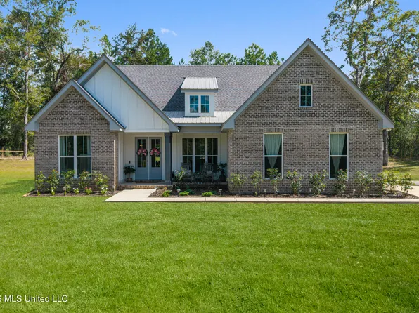 9 Stone Forrest Trl, McHenry, MS 39561