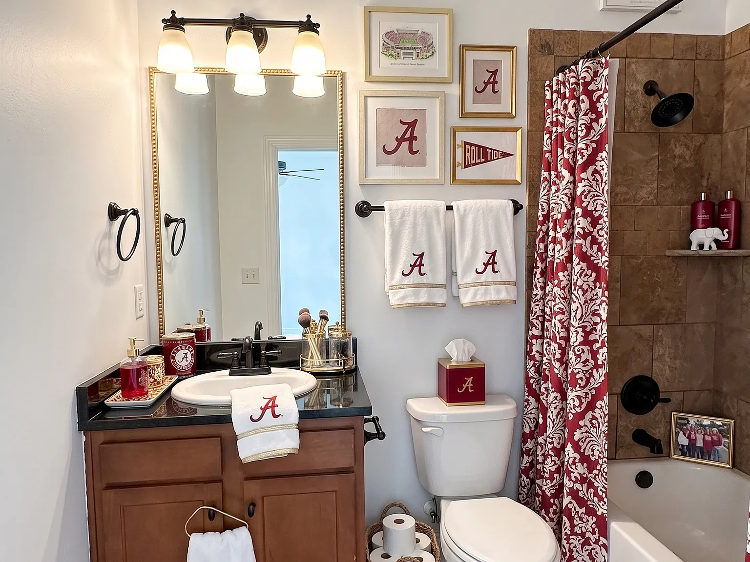 4 bed, 4.5 bath, 2000 sqft, $6,000 — Photo 4
