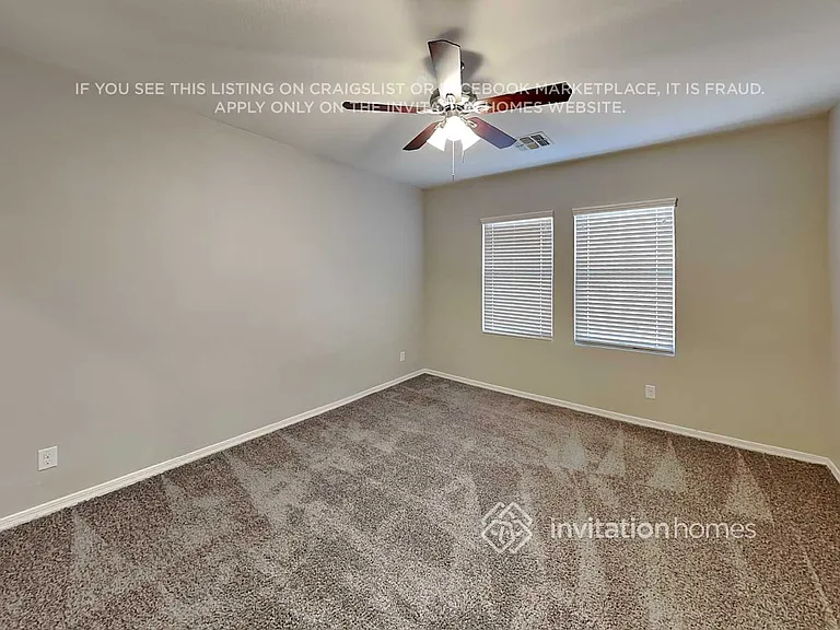 2702 E Omega Dr — Photo 8
