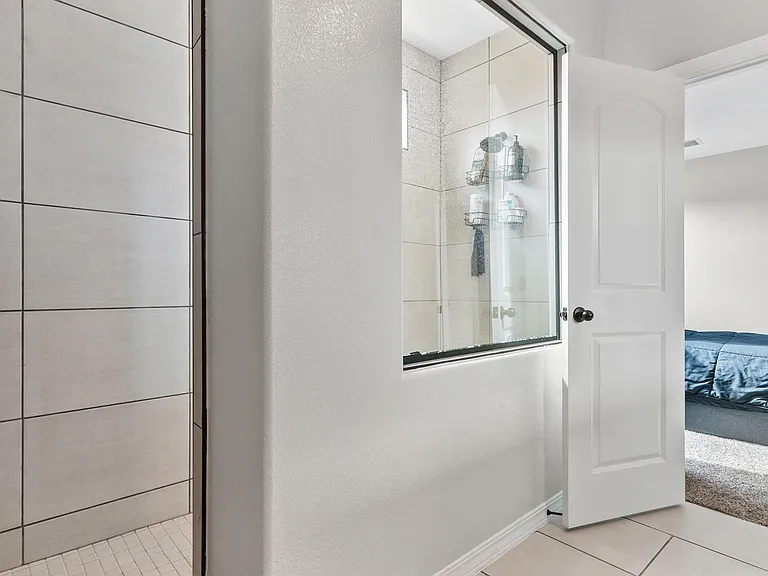14904 Concept Ct — Photo 25