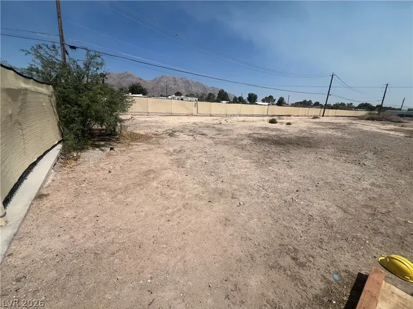 Meikle Ln, Las Vegas, NV 89156