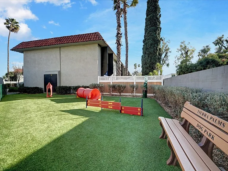 Tierra Palms Apartment Homes — Photo 75