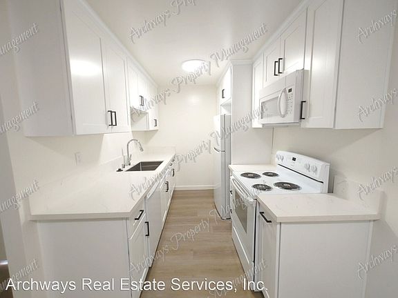 2nd image of 18657 Collins St #5