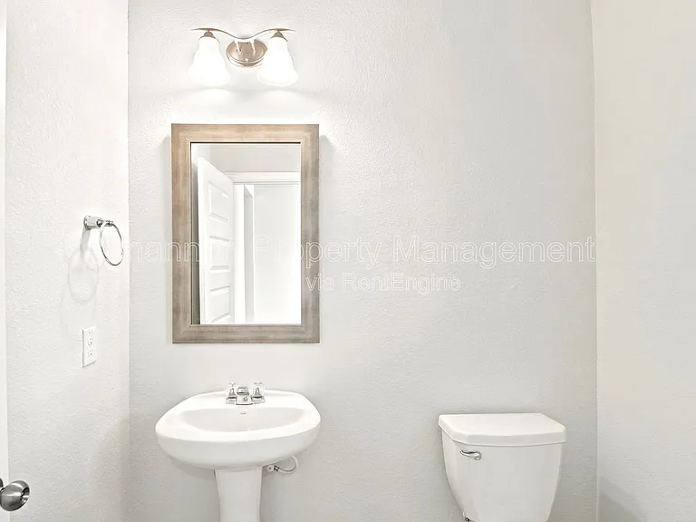 1202 Vilamoura Ct — Photo 23