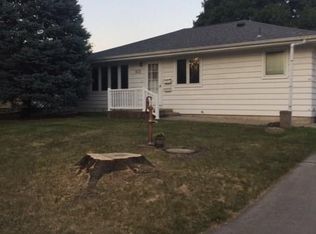 1035 30th St, Marion, IA 52302