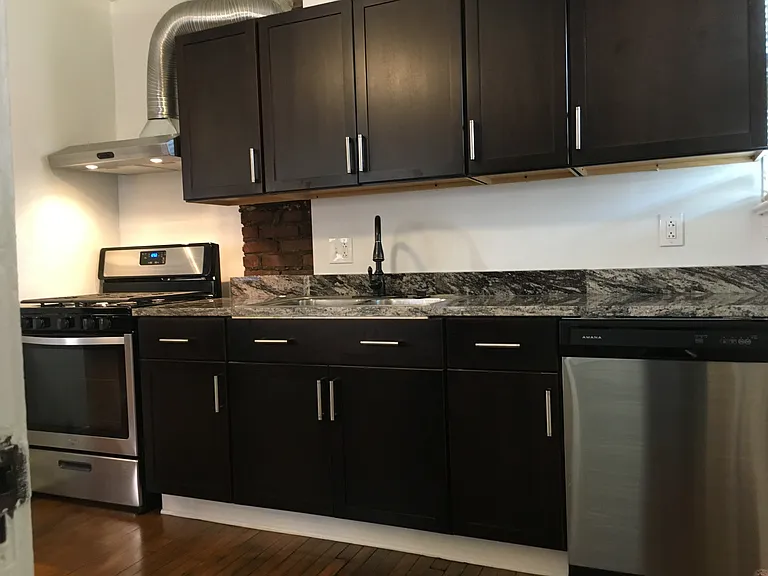 1672 Belmar Rd — Photo 3