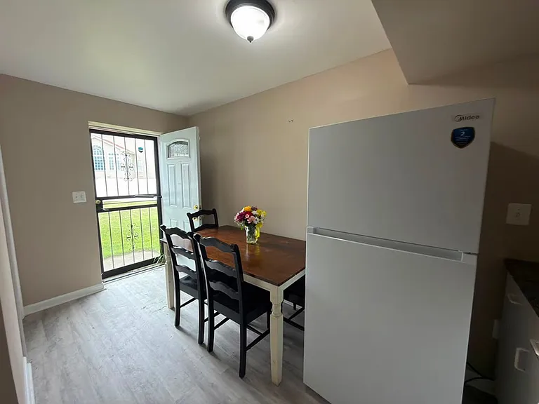 12045 Bamburgh Ct — Photo 4