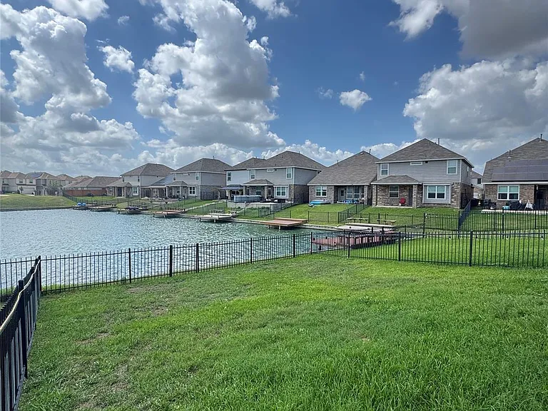 3831 W Alessano Ln — Photo 21