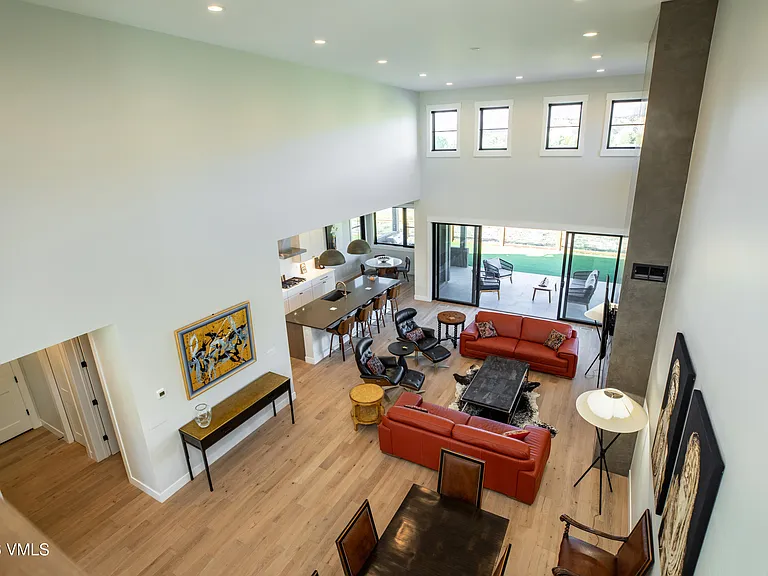 45 Thresher Ct — Photo 5