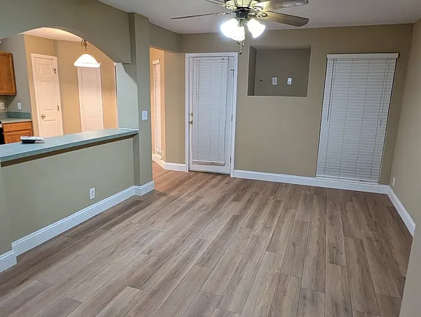 4 bed, 2.0 bath, 1604 sqft, $2,000 — Photo 2