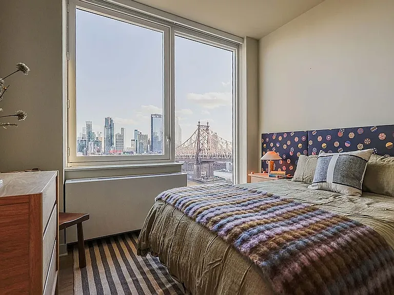 430 Main St #25M — Photo 8