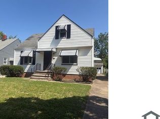 16015 Westview Ave, Cleveland, OH