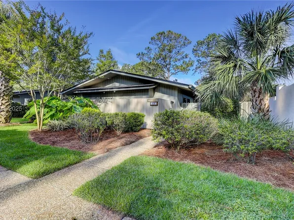 212 Greenwood Dr APT 315, Hilton Head Island, SC 29928