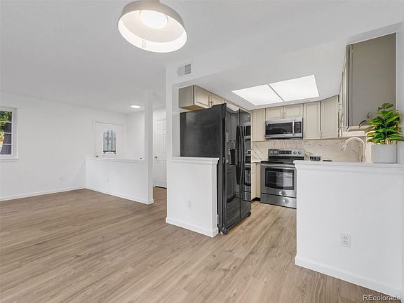 5th image of 14373 E Marina Dr