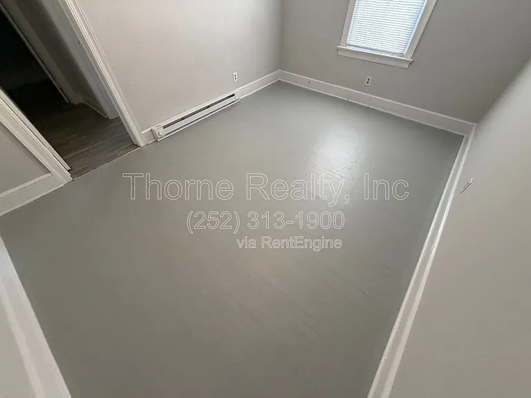 912 Nashville Rd — Photo 9