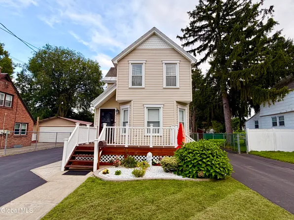 223 Edward Street, Schenectady, NY 12304