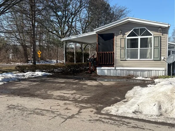 2 Easy St, Rochester, NY 14625