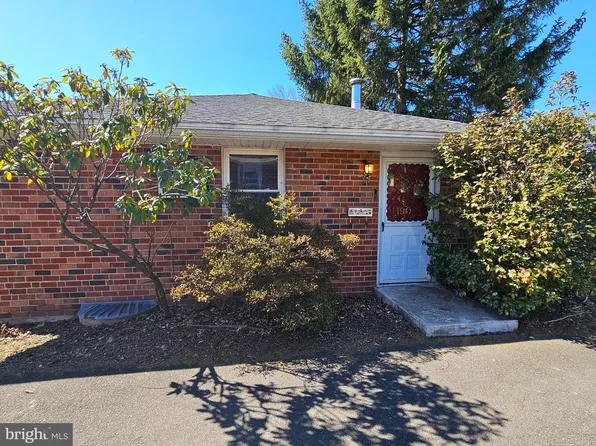 190 Hoover Ave, Norristown, PA 19403