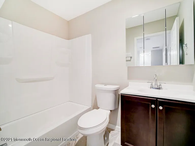 869 Mariposa Ct — Photo 12