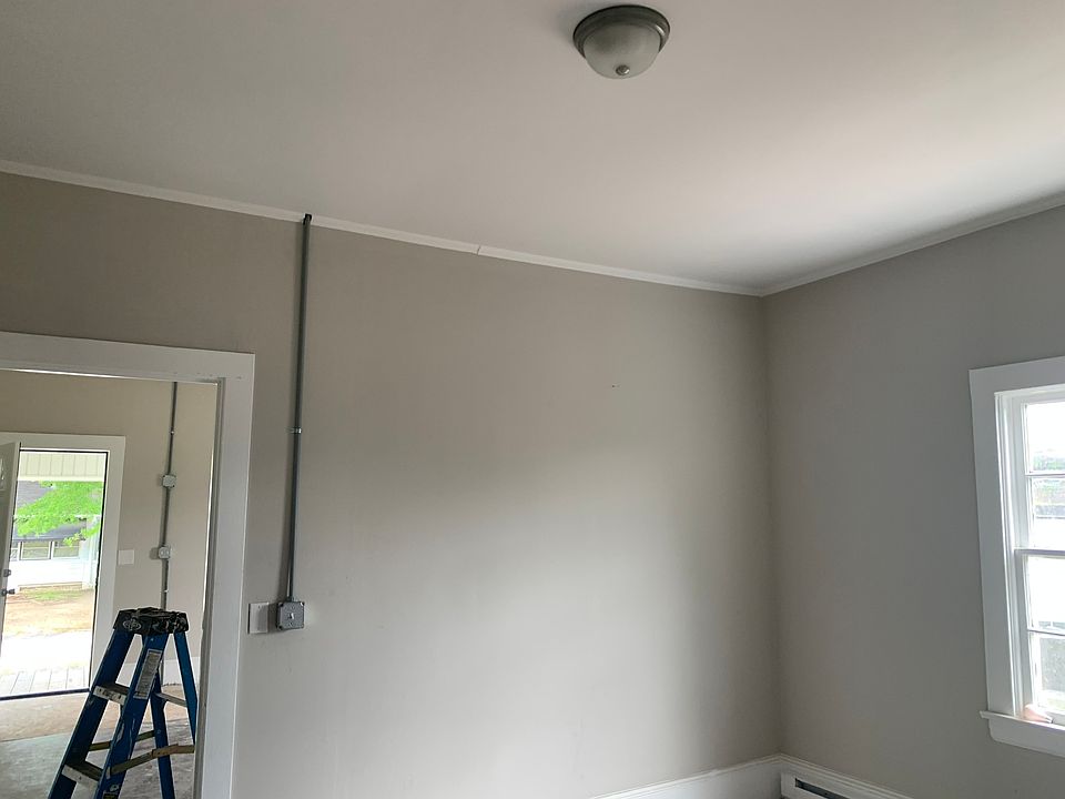 1st image of 219 Willow St #1