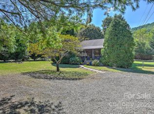 1982 Pisgah Hwy, Candler, NC 28715