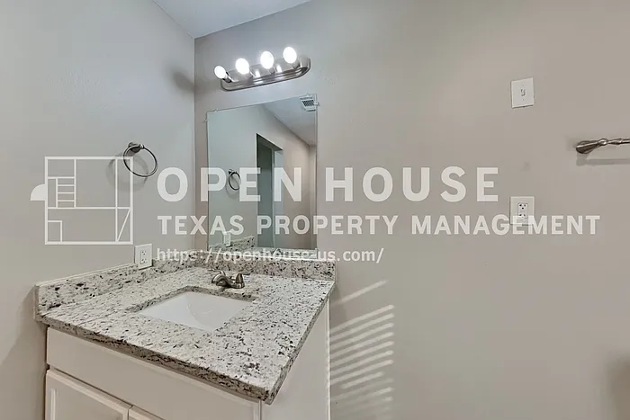 5419 Roserock Ln — Photo 11