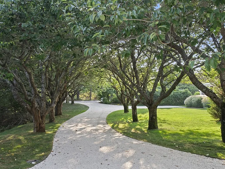 2 Drew Ln — Photo 8