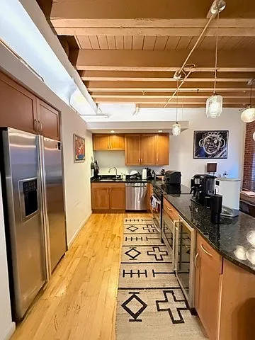 1 bed, 915 sqft, $3,500 — Photo 4