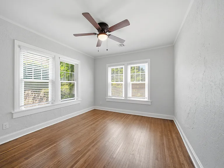 1240 S Birmingham Ave — Photo 21