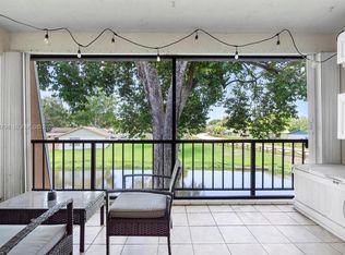 Isla Merita Condominium I, Davie, FL 33328