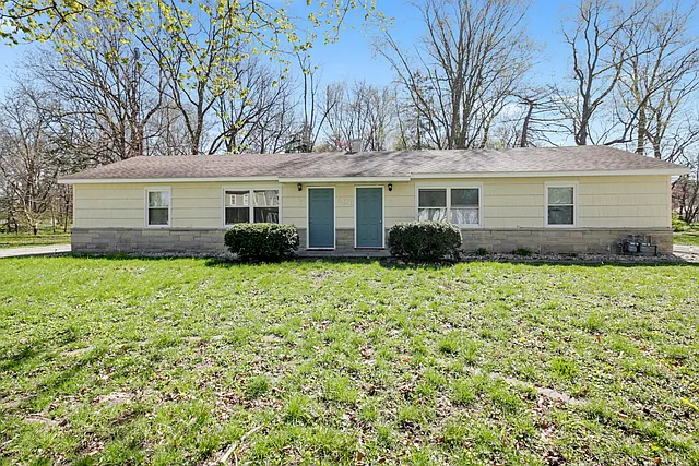 506 N Calhoun St photo 1