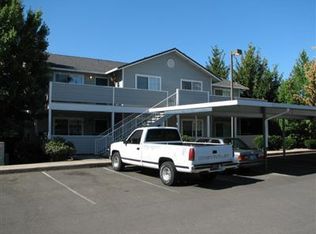 873 Valley View Dr, Medford, OR 97504