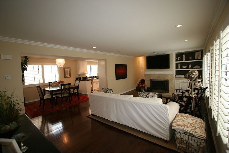 1st image of 717 1/2 Jasmine Ave #2