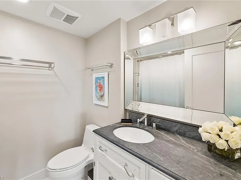 4031 Gulf Shore Blvd N #7D — Photo 24