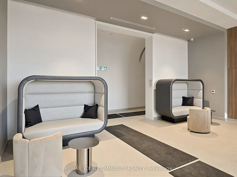 2075 Lakeshore Rd #1607 — Photo 38
