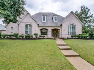 5700 Sweetbriar Dr, Richardson, TX 75082