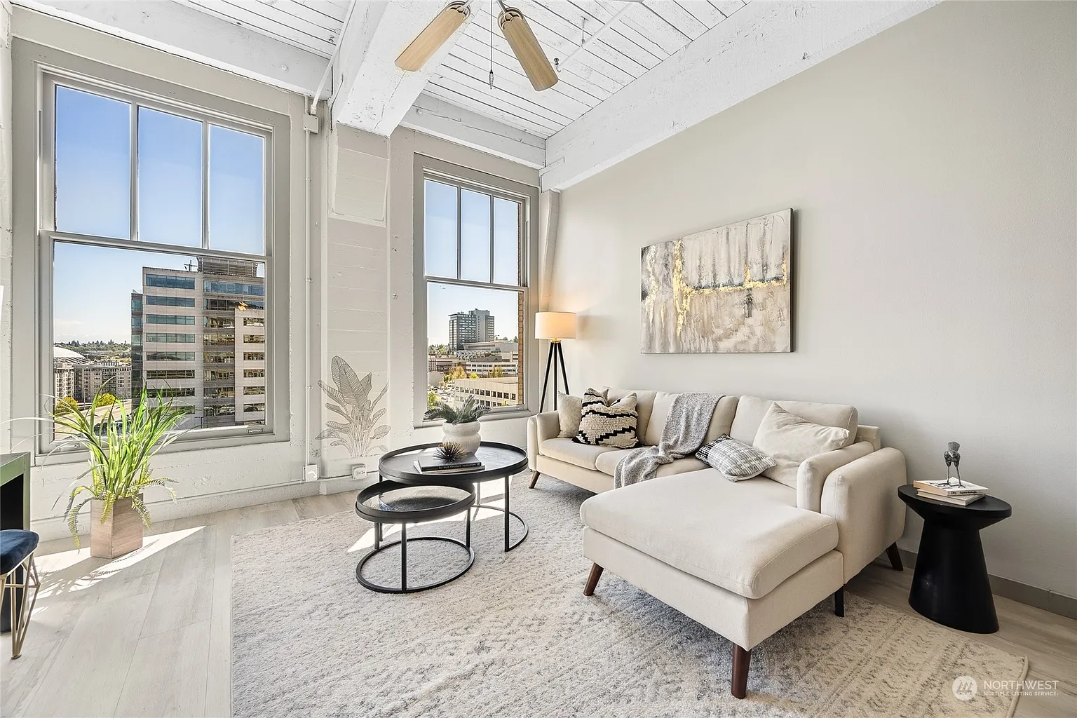1120 Cliff Avenue #404 photo 1