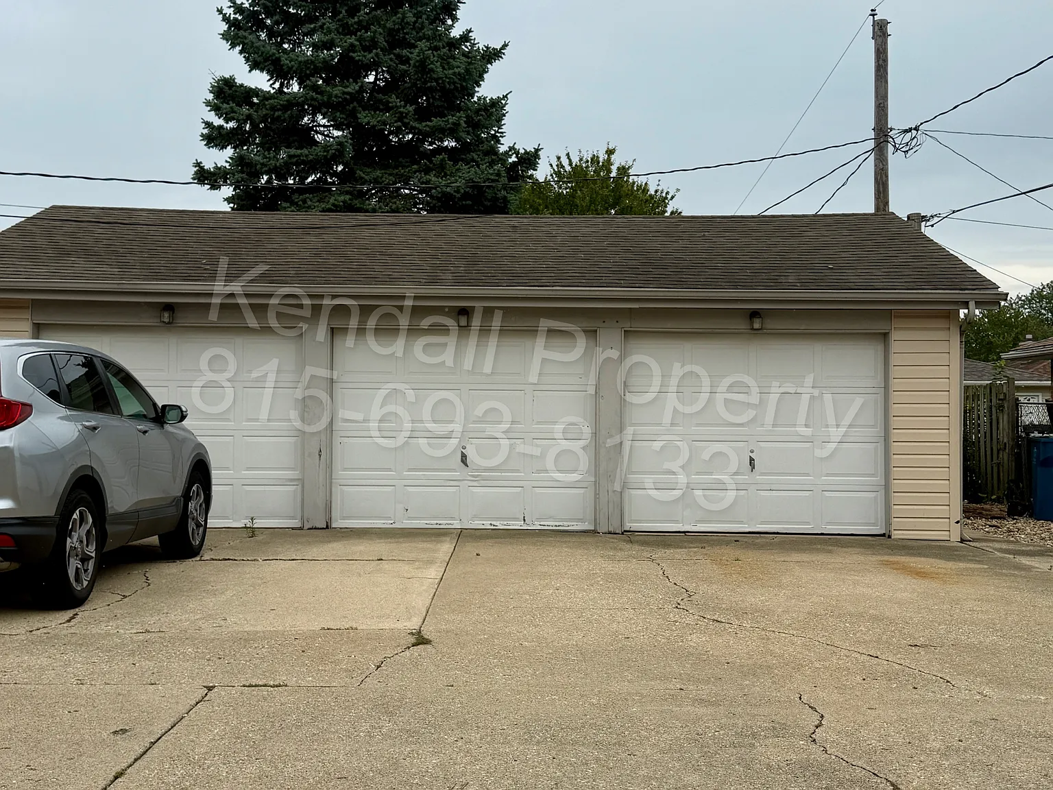 1835 Root St — Photo 2