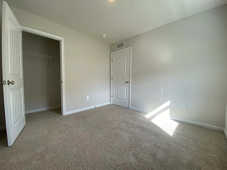 407 Mardella Dr — Photo 29