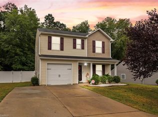 158 Konnoak Village Cir, Winston Salem, NC 27127