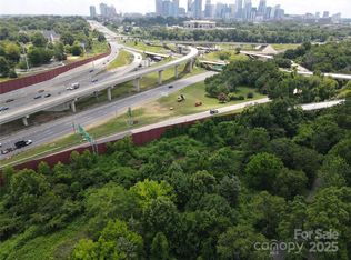 920 Andrill Ter, Charlotte, NC 28216