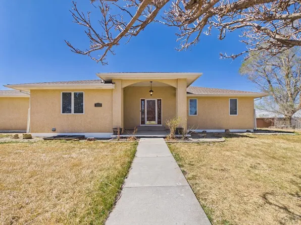 1079 Lynn Dr, Pueblo, CO 81006